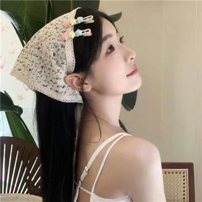 彼女